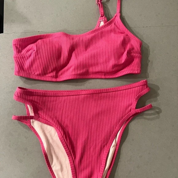 Pink One-Shoulder Bikini Set - Picture 2 of 2
